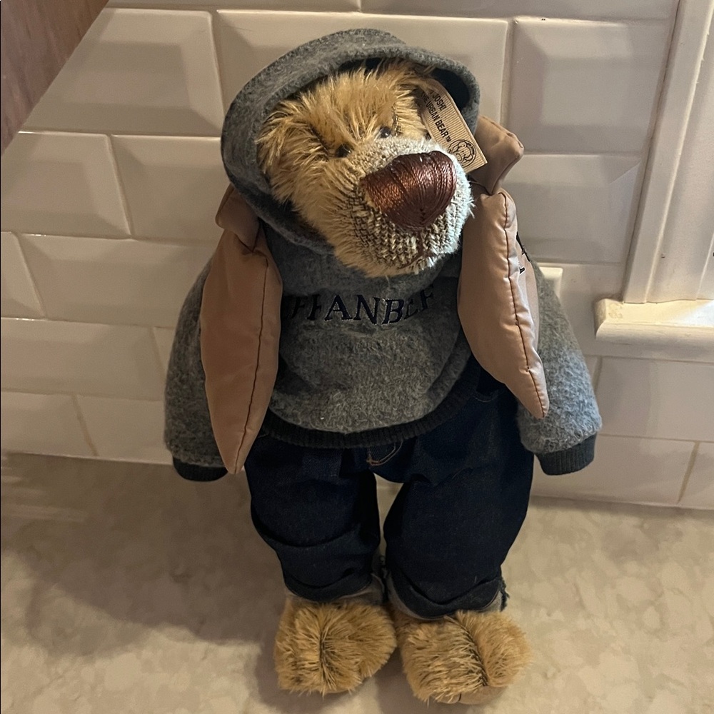 Effanbee Oh Josh The Urban bear 16" Mohair Bear Jointed canvas Plush Essentials